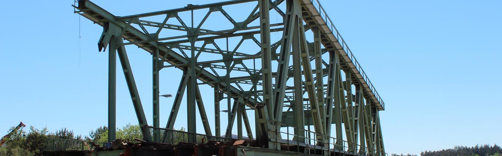 Bridge demolition has being routine for Krebs and his Cometto SPMT
