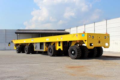 Las versiones de 4 ejes de este vehículo autopropulsado ofrecen una capacidad de carga útil de 95 toneladas cada una.