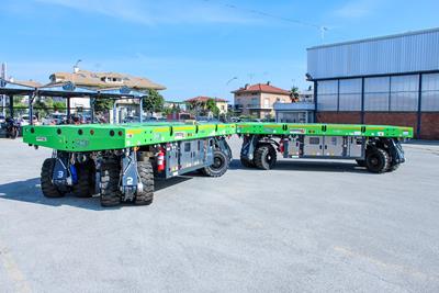 Self-propelled vehicles from three Cometto series for Bladt Industries