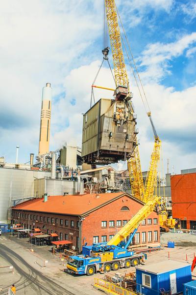 SPMT de Cometto traslada precipitador electrostático de 243 toneladas