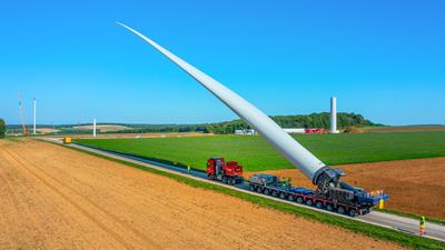 Première pour les pales d'éolienne en France