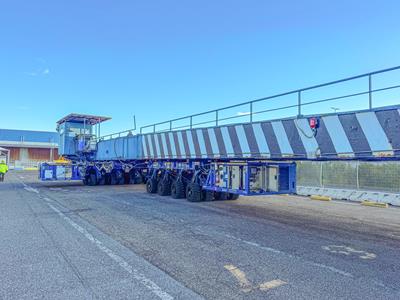 Специальная комбинация SPMT для железного моста